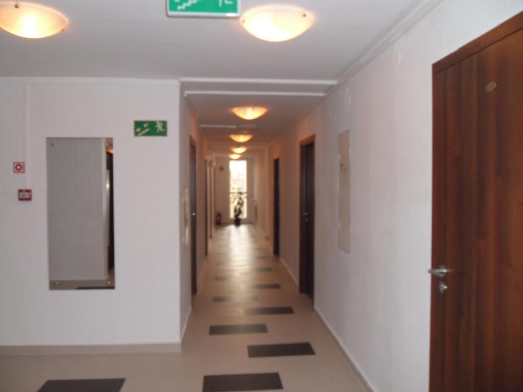 Irss Osrodek Szkoleniowy Hotel Бялобжеги Екстериор снимка